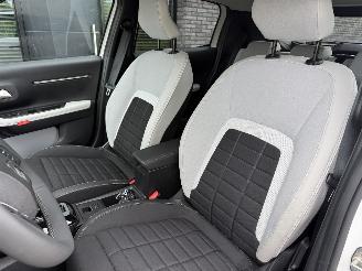 Citroën C3 NEW! EV MAX 44kWh 113PK Aut. picture 18