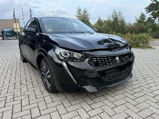 Peugeot 208 1.2 PureTech 101PK Allure picture 6