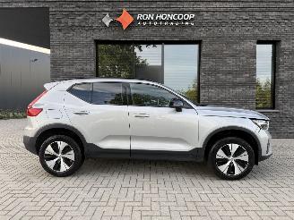 Voiture accidenté Volvo XC40 T5 Recharge 1.5 PHEV 179PK Aut. Ultimate Dark 2023/4