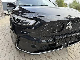 MG ZS EV Long Range 70kWh 157PK Aut. Luxury picture 33