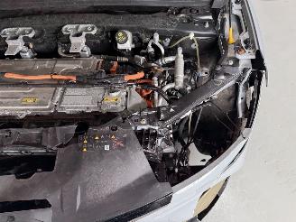Renault Mégane E-Tech EV60 Optimum Charge 220 ICONIC FULL OPTIONS! picture 35