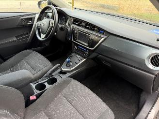 Toyota Auris 1.8 Hybrid Aspiration picture 10