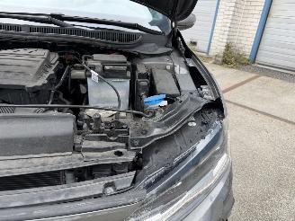 Volkswagen Polo 1.0 TSI 3x R-Line Virtual Xenon picture 11