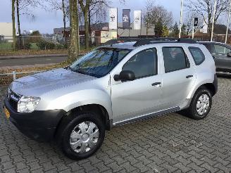 Avarii autoturisme Dacia Duster 1.6 ambiance 2wd  met lichte schade 2011/3