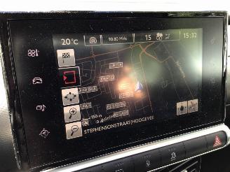 Citroën C4 cactus 1.6 blueHDI  business lichte schade picture 11