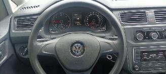 Volkswagen Caddy 2.0-TDI Airconditioning Elektrische ramen Elektrische-spiegels centrale vergrendeling met afstandsbediening Start-Stop systeem Tussenwand met glas Radio-Usb sportvelgen picture 11