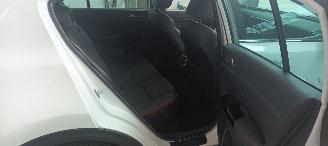 Kia Sportage GT line 2.0-Hybrid/Diesel MHEV Automaat 4WD Leder JBL full-Led Blindspot Keyless entry Elektrische achterklep 19-inch Velgen picture 20