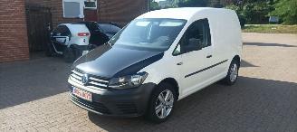 Volkswagen Caddy TDI-2.0-AdBlue euro6 Airconditioning Elektrische ramen Elektrische-spiegels centrale vergrendeling met afstandsbediening Start-Stop systeem Tussenwand met glas 16 inch velgen picture 8