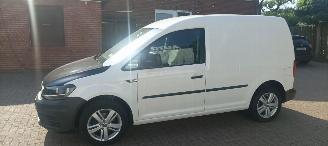 Volkswagen Caddy TDI-2.0-AdBlue euro6 Airconditioning Elektrische ramen Elektrische-spiegels centrale vergrendeling met afstandsbediening Start-Stop systeem Tussenwand met glas 16 inch velgen picture 7