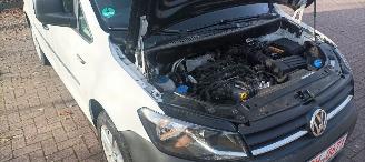 Volkswagen Caddy 2.0-TDI Tüv+Distributieriem nieuw 1-eigenaar Airconditioning Elektrische ramen Elektrische-spiegels verwarmde buitenspiegels centrale vergrendeling met afstandsbediening Start-Stop systeem Tussenwand met glas achteruitrijspiegel Radio met Usb laadvloer h picture 16