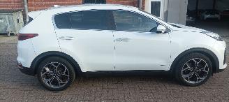 Kia Sportage GT-LINE 2.0-CRDI Automatik 185pk 4x4 JBL full-Led Navi Keyless entry Climatecontrol 4xStoelverwarming Leder Elektrische stoelen picture 3