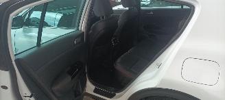 Kia Sportage GT 2.0-CRDI Automatik 185pk 4x4 JBL full-Led Navi Keyless entry Climatecontrol 4xStoelverwarming Leder Elektrische stoelen picture 16