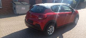 Citroën C3 Bj:11-2022 26000km 1.2-benzine 83pk Airconditioning Led verlichting Dab-audio CruiseControl Stoelverwarming mistlampen Bi-Color picture 5
