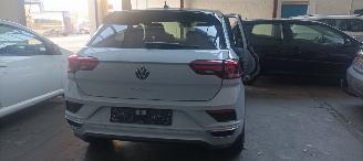 Volkswagen T-Roc Bj:04-2021  1.5-TSI United uitvoering met R-line Full-Led koplampen Led achterlichten Navigatie Stoelverwarming CruiseControl Led binnenkant Metallic lak picture 10