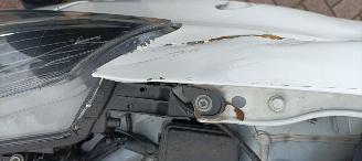 Toyota Yaris 1.5 Benzine 112pk Airconditioning Stoelverwarming Lichtautomaat Multi color Display met Achteruitrijcamera picture 12