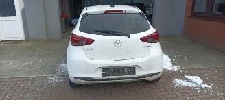 Mazda 2 1.5-Automatik Facelift Homura Climatecontrol CruiseControl Apple CarPlay MirrorLink Achteruitrijcamera Full led koplampen Stoelverwarming stuurwiel met verwarming Achteruitrijcamera picture 5