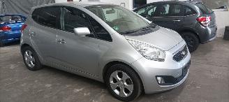 Voiture accidenté Kia Venga  2013/8