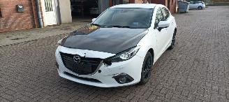 Mazda 3 2.0-Benzine Urban Limited Edition Xenon Led Navigatie Climatecontrol CruiseControl Head up-display Stoelverwarming Lichtautomaat Privacyglas Regensensor Lichtautomaat automatisch dimmende binnenspiegel Blindspot systeem Achteruitrijcamera parkeersensoren  picture 10