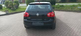 Volkswagen Golf  picture 7