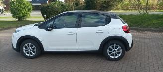 Citroën C3 Shine 1.5-Diesel 102pk Climatecontrol CruiseControl Stoelverwarming Lichtautomaat Regensensor Lichtautomaat Mistlampen Afneembare trekhaak picture 6