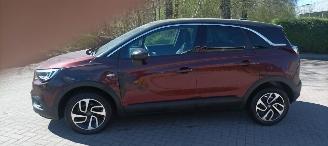 Opel Crossland Innovation 1.2-Turbo 110pk Automaat Navi Led Climatecontrol CruiseControl Stoelverwarming Lichtautomaat Privacyglas Stuurwiel met verwarming inklapbare buitenspiegels Dimmende binnenspiegel Half leren bekleding trekhaak 16-inch Opel velgen picture 7