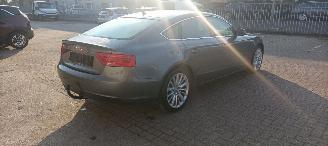 Audi A5 2.0-TDI Automatik Navi Led Climatecontrol CruiseControl Stoelverwarming Lichtautomaat Regensensor Lichtautomaat Mistlampen Afneembare trekhaak Parkeersensoren 18-inch velgen picture 6