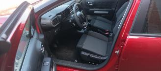 Citroën C3 1.2-12v Airco Stoelverwarming Lichtautomaat cruisecontrol Dab Radio elektrische buitenspiegels met verwarming Centrale vergrendeling met afstandsbediening Start-Stop systeem 16-inch velgen picture 11