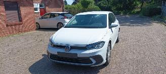 krockskadad bil auto Volkswagen Polo 1.0-Benzine Digitale cockpit Led-Koplampen Led-Achterlichten Stoelverwarming CruiseControl Lichtautomaat 4xelektriche ramen Elektrische-spiegels met verwarming 2026/1