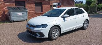 krockskadad bil auto Volkswagen Polo 1.0-mpi Digitale cockpit Full-Led koplampen Led achterlichten Cruisecontrol Drivelane assistent Stoelverwarming Parkeersensoren 2026/1