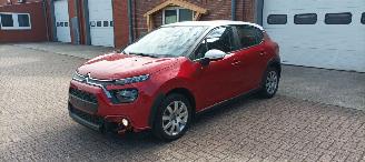 Unfallwagen Citroën C3 c3 Edition 1.2-12v Airconditioning Stoelverwarming Lichtautomaat cruisecontrol Dab Radio elektrische buitenspiegels met verwarming Centrale vergrendeling met afstandsbediening Start-Stop systeem 16 inch velgen mistlampen Drivelane assistent Led verlichtin 2022/11
