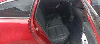 Mazda 6 Sportswagon Automatik Navi Led koplampen led achterlichten Headup Leren Sportstoelen Memory keyless Entry Blindspot Drivelane cruisecontrol met radar Stoelverwarming Lichtautomaat Regensensor Bose Soundsystem 19-inch velgen trekhaak picture 24