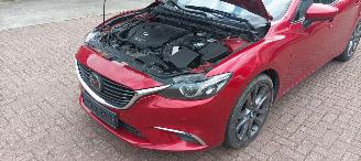 Mazda 6 2.2 Automatik 4x4 Leder Navi Led-Koplampen Led-Achterlichten Stoelverwarming Lichtautomaat Privacyglas keyless Entry picture 33