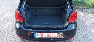Volkswagen Polo Bj 3-2016 1.4 TDI euro6 Climatecontrol Stoelverwarming Regensensor leren stuurwiel mistlampen Elektrische ramen Elektrische-spiegels met verwarming Metallic Lak 18-inch velgen picture 23