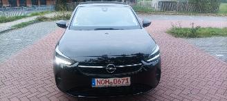 Opel Corsa 1.2-12v Navi Full-Led koplampen Cruisecontrol Achteruitrijcamera Drivelane assistent Stoelverwarming stuurwiel met verwarming Privacy glas Regensensor Automatisch dimmende binnenspiegel Parkeersensoren Elektrische buiten spiegels met verwarming 16-inch Sp picture 11