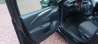 Opel Corsa 1.2-12v Navi Full-Led koplampen Cruisecontrol Achteruitrijcamera Drivelane assistent Stoelverwarming stuurwiel met verwarming Privacy glas Regensensor Automatisch dimmende binnenspiegel Parkeersensoren Elektrische buiten spiegels met verwarming 16-inch Sp picture 17