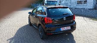 Volkswagen  Polo 1.4-TDI DPF Euro6 Climatecontrol Stoelverwarming Regensensor Elek-Ramen Elektrische-spiegels met verwarming Front radar assistent picture 4