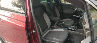 Opel Crossland Bj: 04-2018 1.2-Turbo Automaat Navigatie Climatecontrol CruiseControl Stoelverwarming Lichtautomaat Privacyglas Regensensor Trekhaak Parkeersensoren voor en achter Elektrische ramen 4x elektrische buitenspiegels met verwarming Voorruit met verwarming Led  picture 19