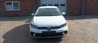krockskadad bil auto Volkswagen Polo Bj:01-2026 1.0Mpi Full-Led koplampen Cruisecontrol Digital Cockpit Stoelverwarming Lichtautomaat 4xElektrische ramen Elektrische-spiegels met verwarming Centrale vergrendeling met afstandsbediening Start-Stop Drivelane Parkeersensoren voor en achter 2026/1