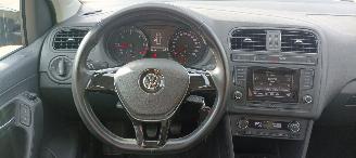 Volkswagen Polo Bj:03-2016 1.4-TDI euro6 Climatecontrol Stoelverwarming Regensensor leren stuurwiel mistlampen Metallic Lak Elektrische ramen Elektrische-spiegels met verwarming Centrale vergrendeling met afstandsbediening Start-Stop systeem Frontassistent picture 18