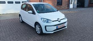 Volkswagen Up! Bj:08-2019 Move Up! 5drs Airconditioning Navigatie-Houder Cruisecontrol Bordcomputer Frontbrakeassistcamera Elektrische ramen Centrale vergrendeling met afstandsbediening Start-Stop systeem 15-inch velgen Parkeersensoren Led-dagrijverlichting picture 10
