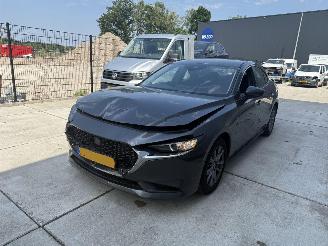 skadebil auto Mazda 3 2.0 e-SkyActiv-G M Hybrid 122 Comfort met Bose AUTOMAAT 2020/10