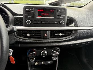 Kia Picanto 1.0  DPI COMFORTLINE AIRCO picture 18