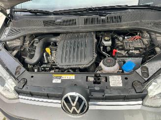 Volkswagen Up! 1.0 65 PK AIRCO picture 12