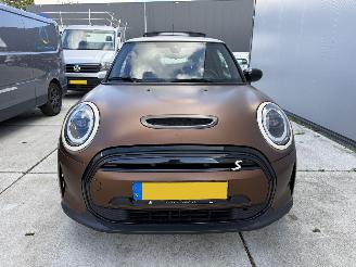 Mini Electric Camden Edition 33 kWh -PANO-CAMERA-LEDER picture 12