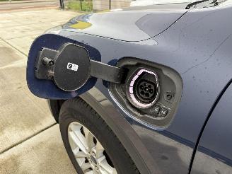 Ford Kuga 2.5 PHEV Titanium 225PK - CAMERA - NAVI - KEYLESS picture 12