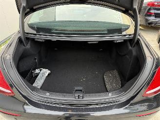 Mercedes E-klasse 200 d  AUTOMAAT-CAMERA-NAVI-LEDER picture 10