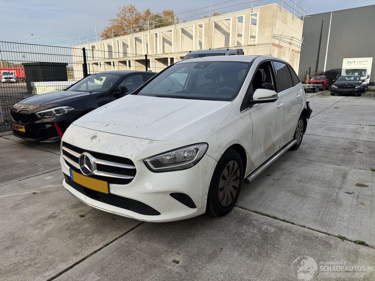 Mercedes B-klasse 200 d AUTOMAAT 150 PK -CAMERA-PDC