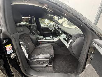 Audi Q8 55 TFSI e QUATRO S-LINE CAMERA-KEYLESS-LUCHTVERING picture 18