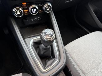 Mitsubishi Colt 1.0 T MT INTENSE CAMERA-CRUISE-CLIMA picture 18