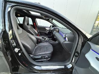 Mercedes A-klasse 250 e Luxury Line PLUG IN HYBRID -AMG-PANO-CAMERA-NAVI picture 11
